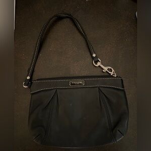 Coach Black Leather Pleated Wristlet (AUTHENTIC)